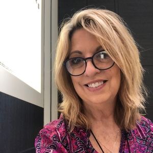 Meet your Posher, Brenda